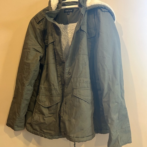 Green Military style jacket - Picture 2 of 4